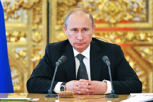 Владимир Путин заложи кризата в бюджета на Русия 