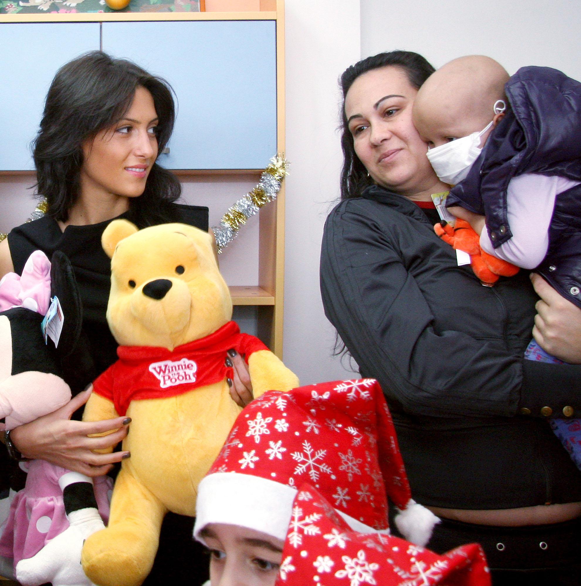 Румина Андонова ще ражда дъщеря си след 2 месеца в Израел (СНИМКИ)  