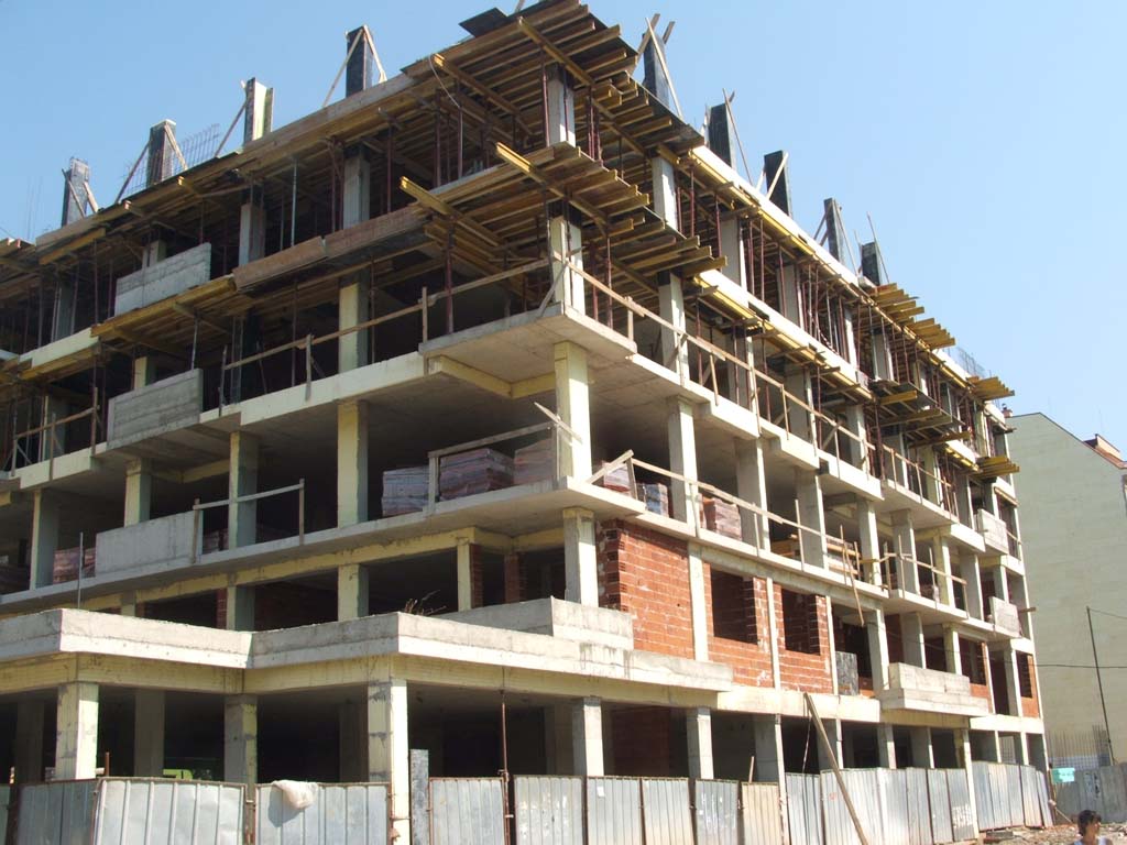 Строител направи измама за 433 655 евро във Велико Търново
