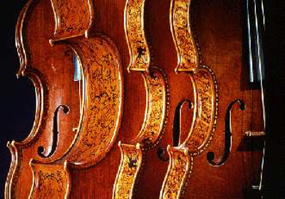 Върнаха цигулка за милиони на разсеян швейцарец