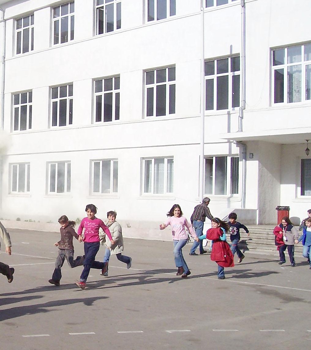 Три училища по-малко в Добричко