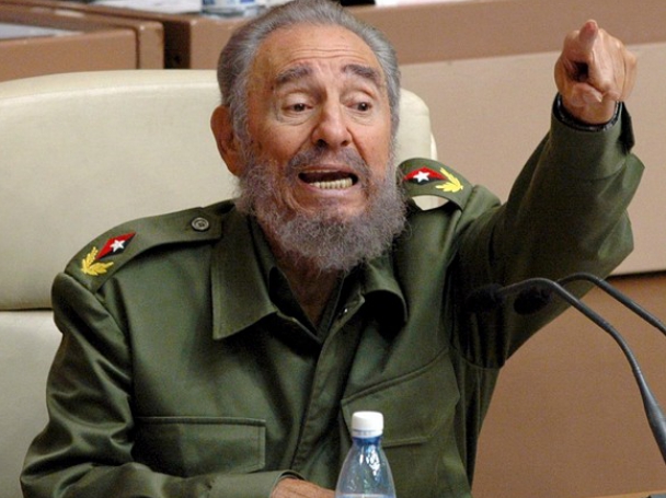 Почина Фидел Кастро!