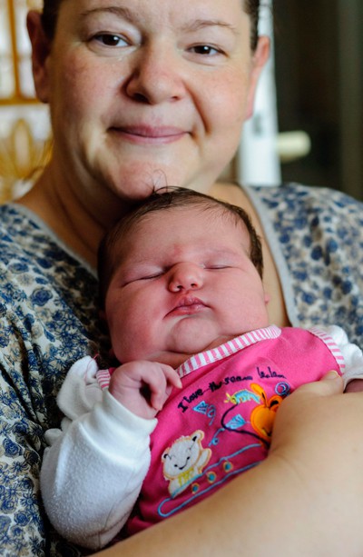 Унгарка роди бебе-гигант 