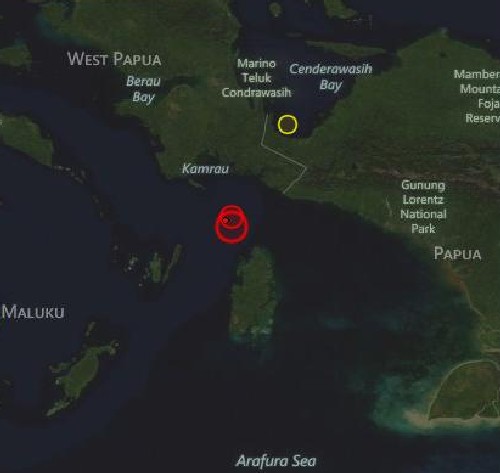 Земетресение с магнитуд 6.7 по Рихтер удари Индонезия 