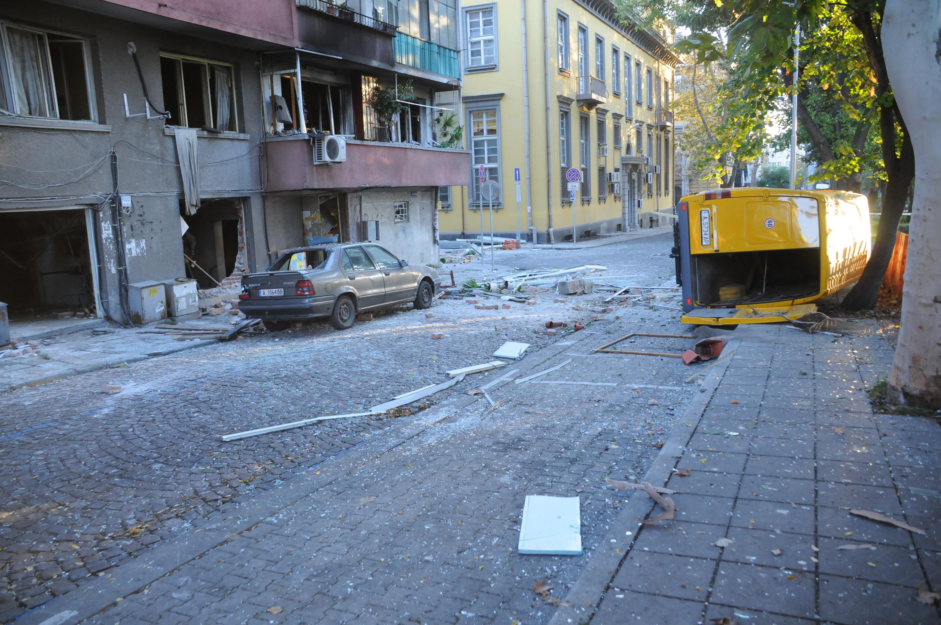Доц. Колев: Мистерия за взрива в Бургас, трансформаторът е невредим