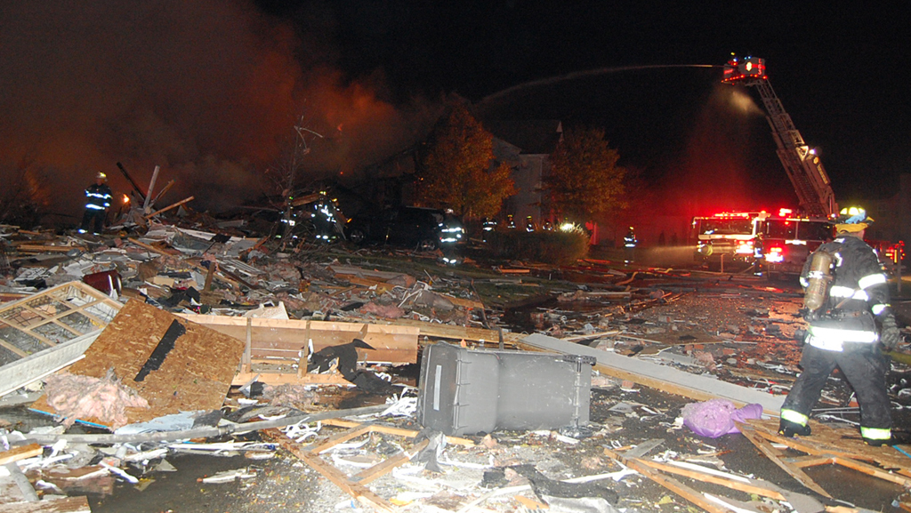 Адски взрив уби 2-ма души и разруши 36 къщи 