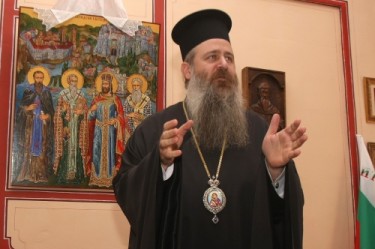 Епископ Сионий: Приелият исляма християнин е стигнал до позор!