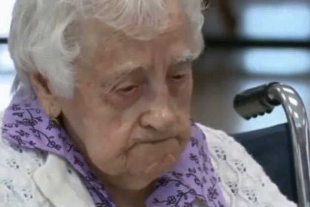 Коронясаха 115-годишна за най-стара в света и тя умря