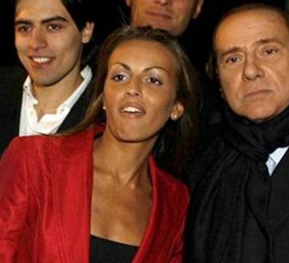 Годежът на Берлускони - грешка в превода