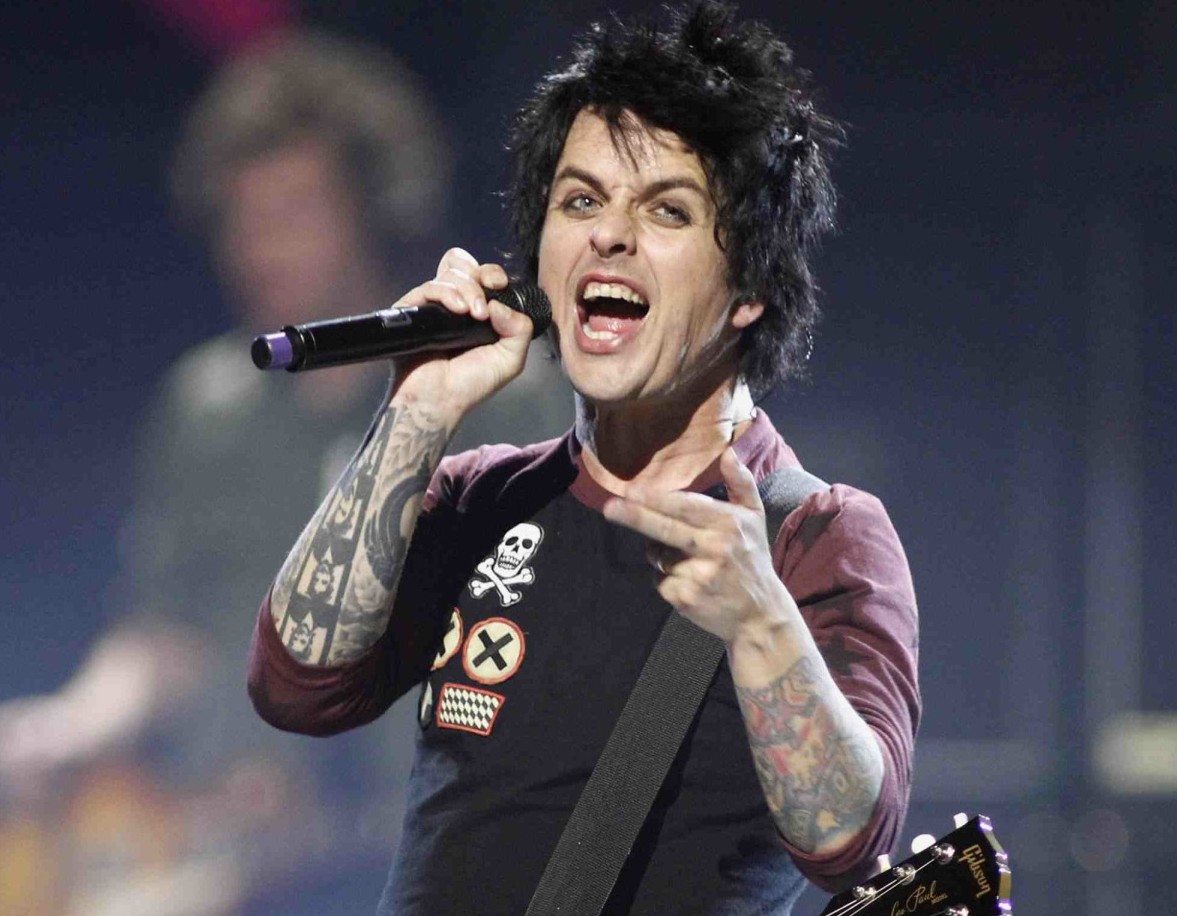 Green Day поемат на турне през март - Били Джо Армстронг се излекува от наркотиците и алкохола