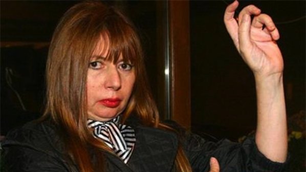 Жената-Земетръс Мая Попова: Доган не се пази!