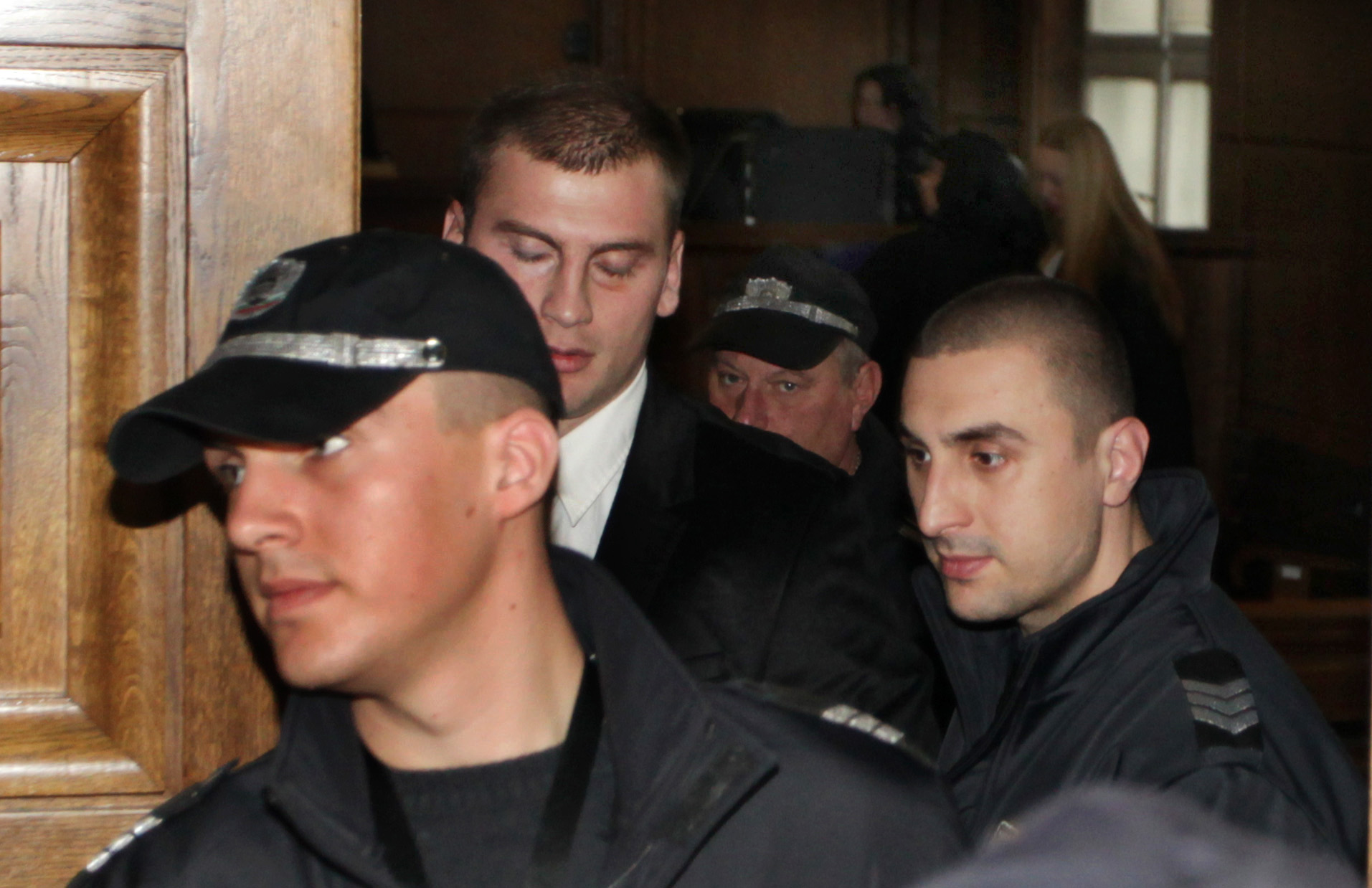 Мистерия с обвинението срещу Октай Енимехмедов