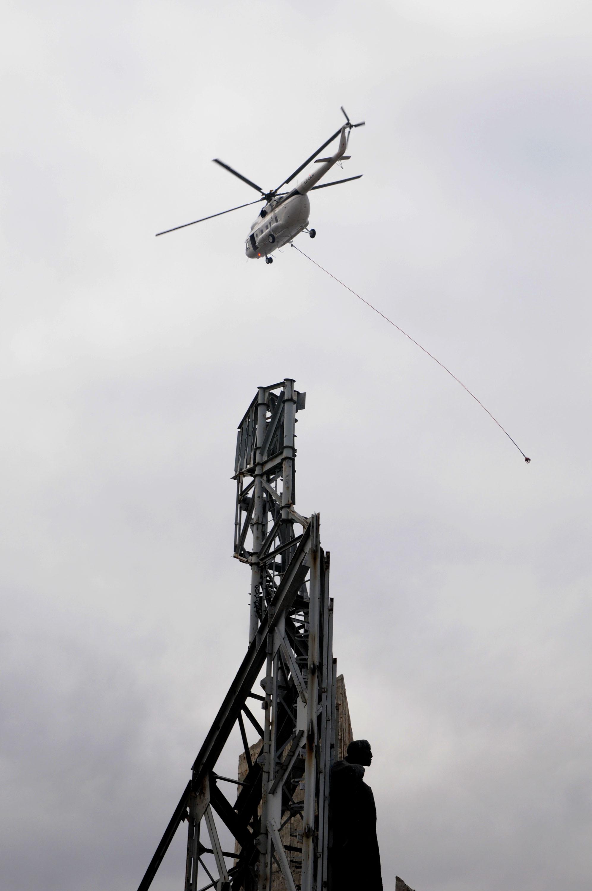 Хеликоптерът над НДК хвърчал с рекламна цел