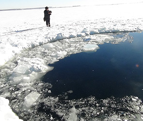Водолази търсят метеорита в езерото Чебаркул