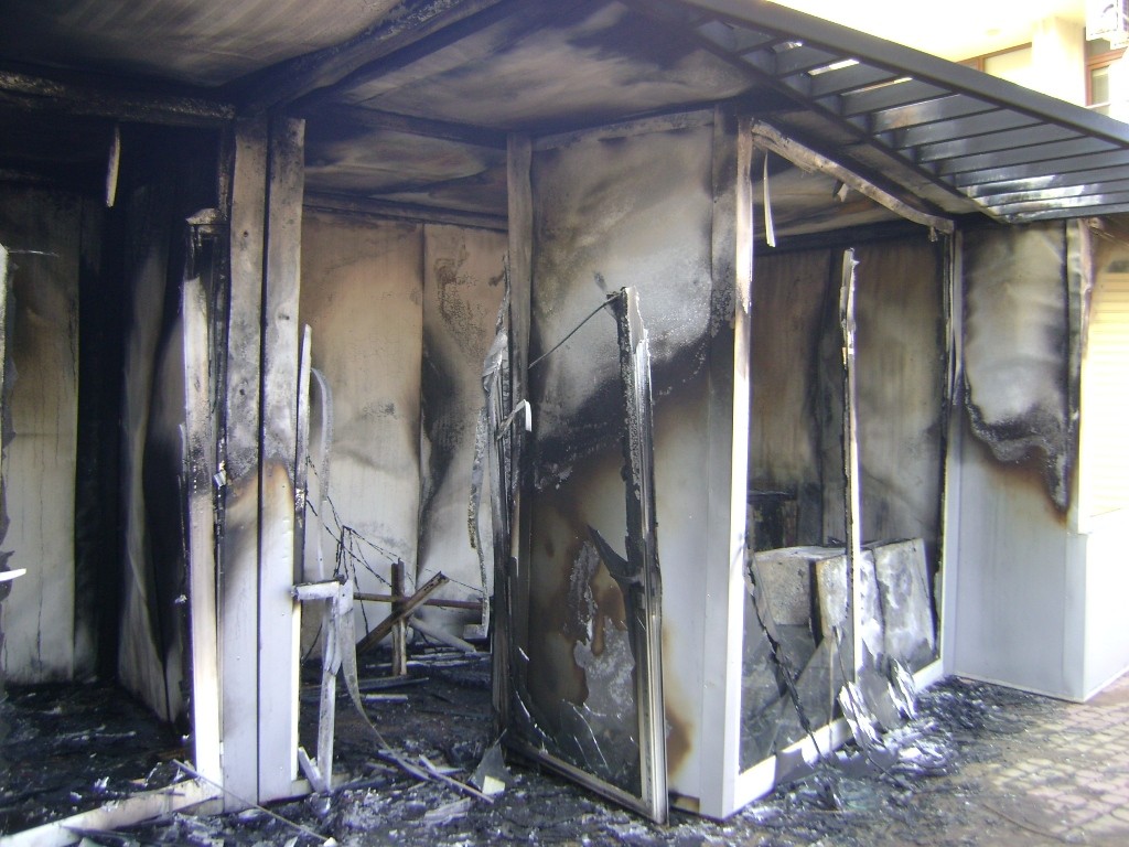 “Слънчев бряг” АД: Трите магазина са подпалени умишлено 