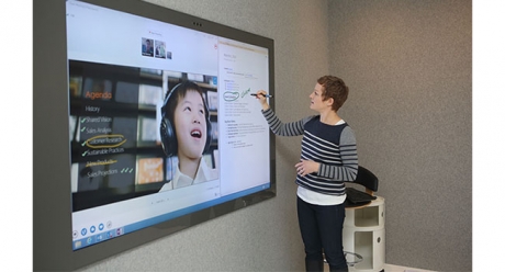 Microsoft интегрира  Kinect в телевизорите и лаптопите
