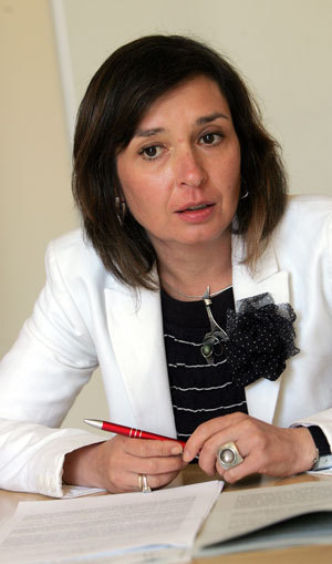 Заместник-министърът на труда Зорница Русинова подаде оставка