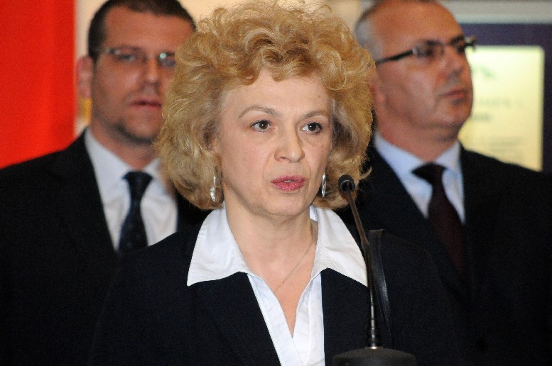 Министър Петя Първанова: Започвам с бедствията, щабът за вота е готов