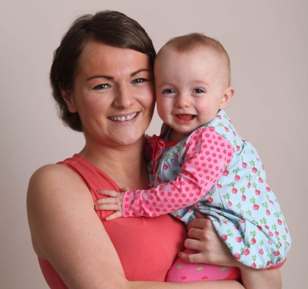 Неродено бебе спаси майка си от рак 