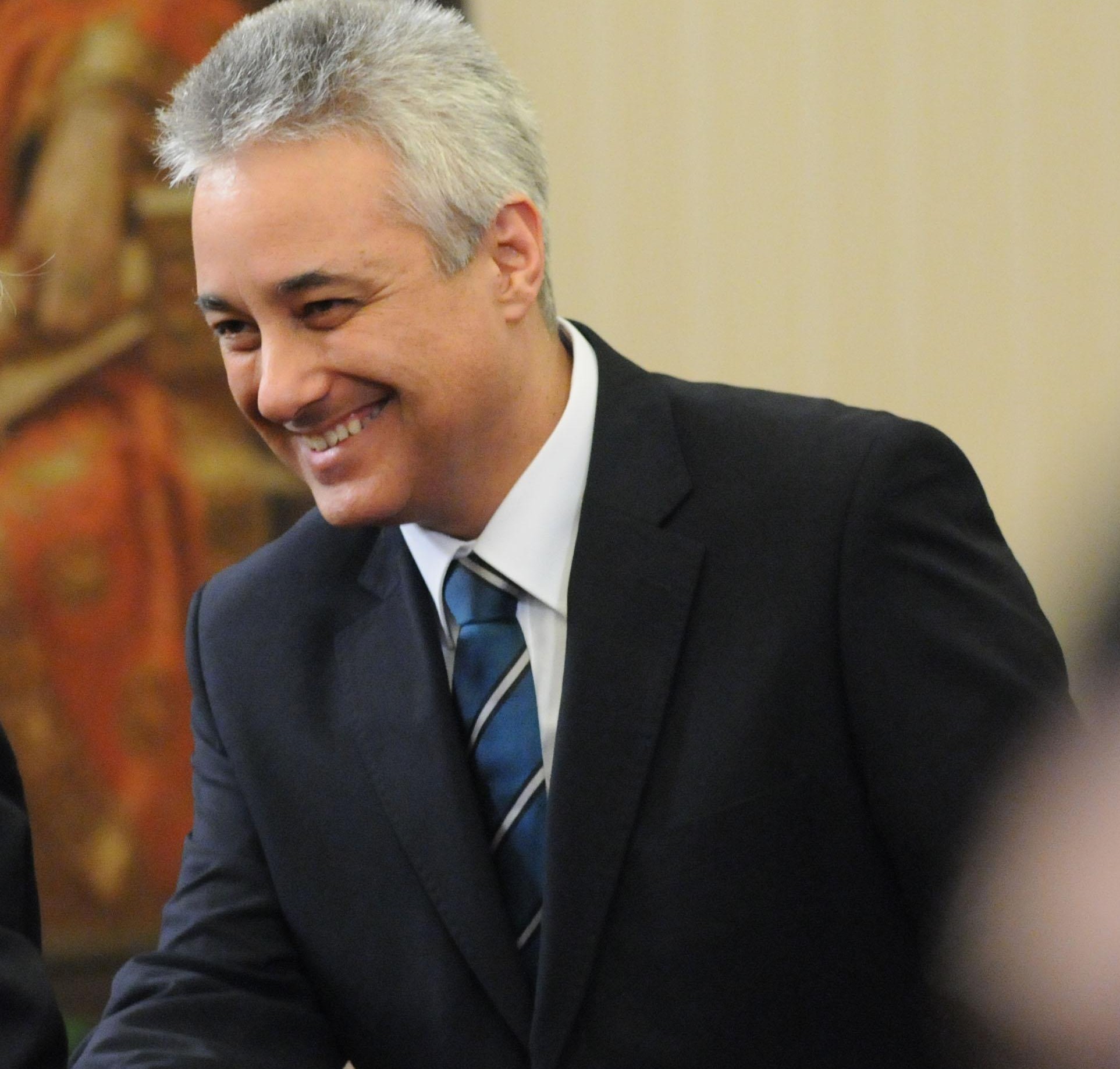 Премиерът покани Михаил Константинов в Изборния борд