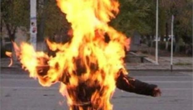 73-годишен опита да се самозапали пред Президентството 