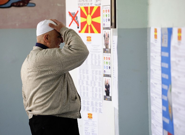 Опозицията в Македония скочи срещу резултатите 