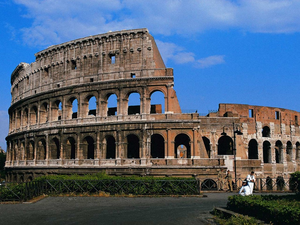 Колизеумът в Рим отвори за туристи, но с големи промени 