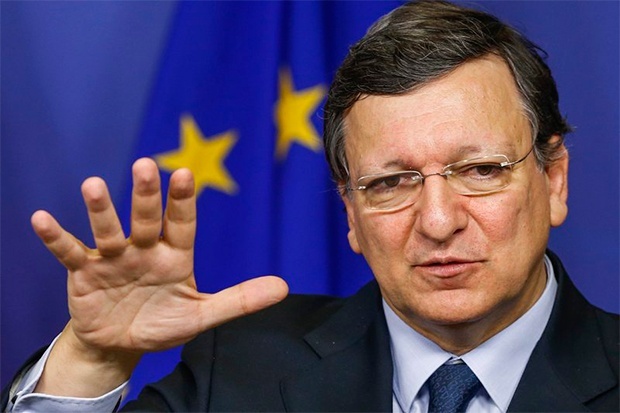 "Льо Монд" за Жозе Барозу: Лакеят на големите