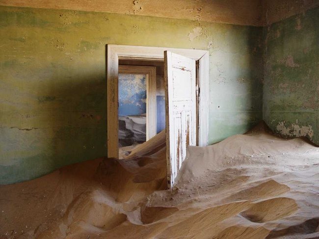 Бузлуджа е сред 30-те най-красиви изоставени места в света