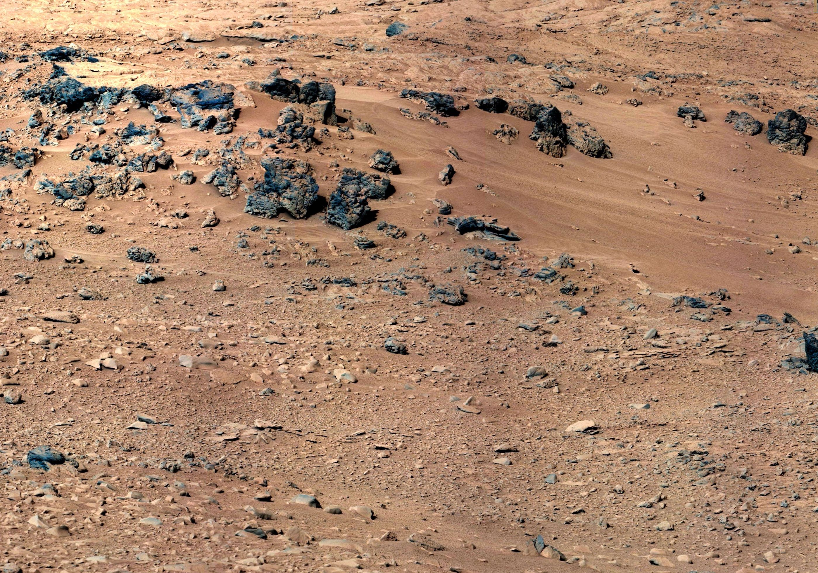 10 000 души напират за еднопосочна екскурзия до Марс
