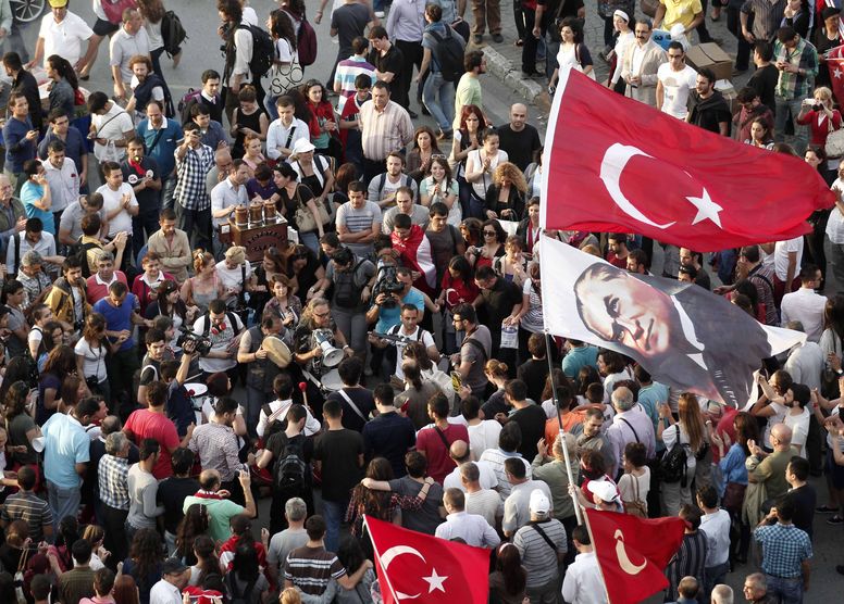 Списък с искания дава надежда за мир в Турция