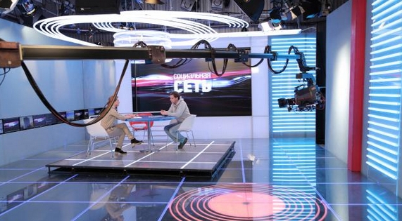 Руската обществена телевизия свали предаване заради майтап с развода на Путин