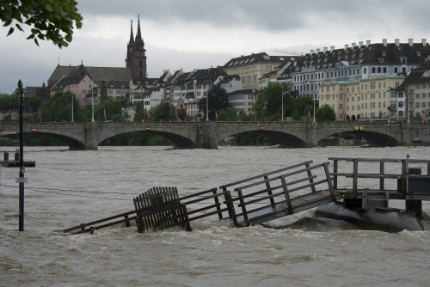 Освобождават от данъци фирми в Чехия след наводненията