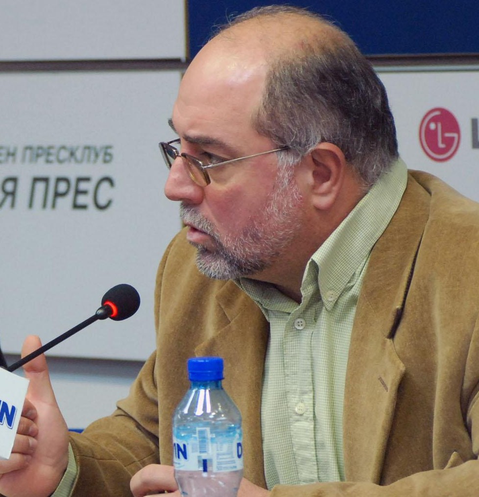 Кънчо Стойчев: Има вече една пета политическа сила – улицата