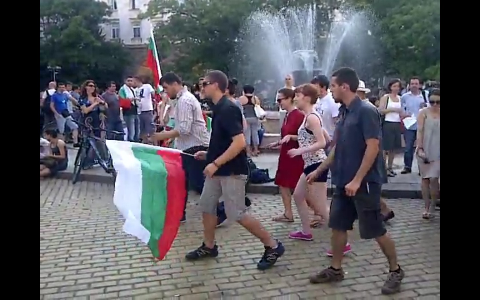 БЛИЦ TV: Протестиращите игнорираха Волен