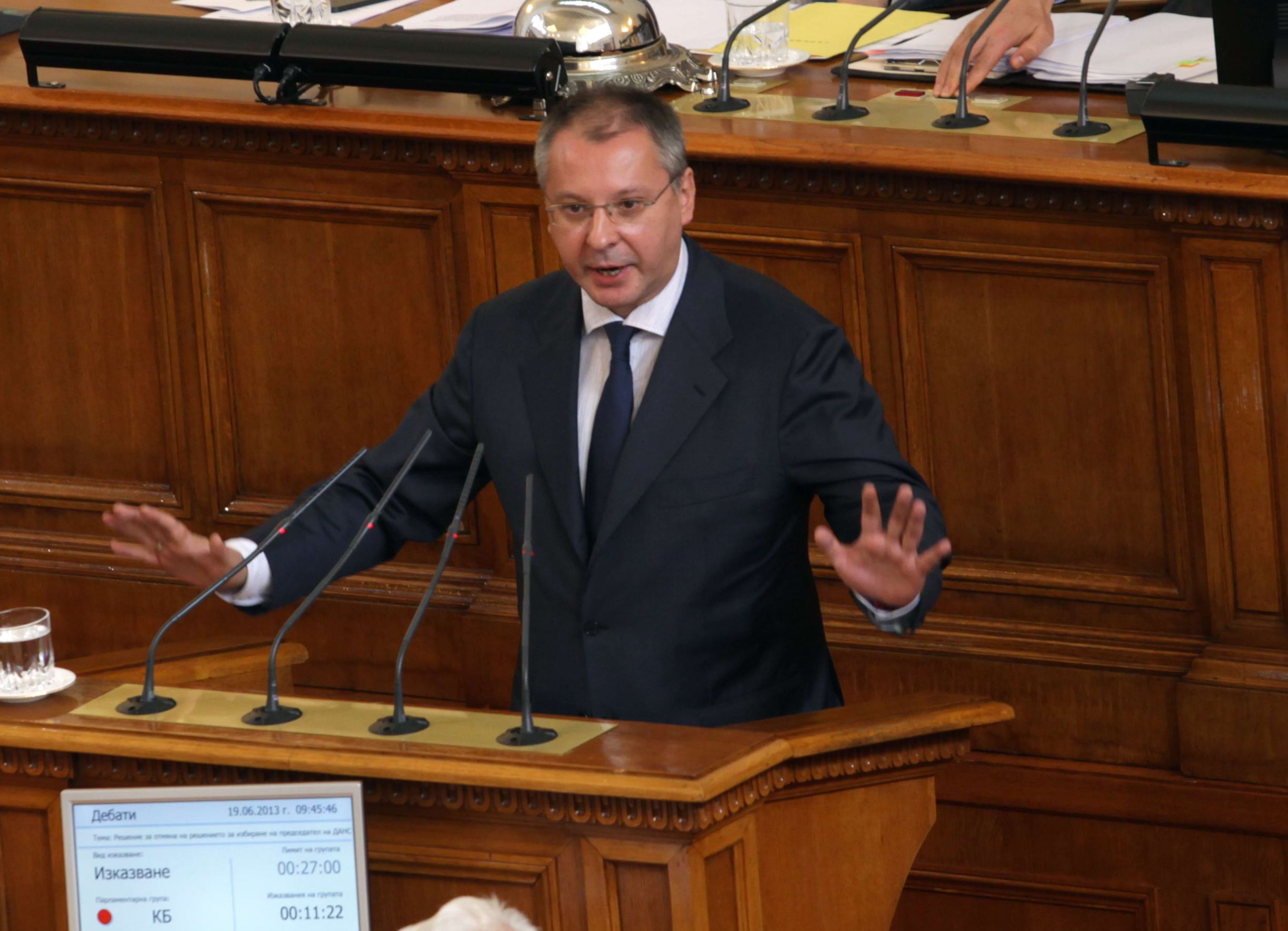 Станишев е възмутен от нелепото и нахално отсъствие на ГЕРБ от парламента