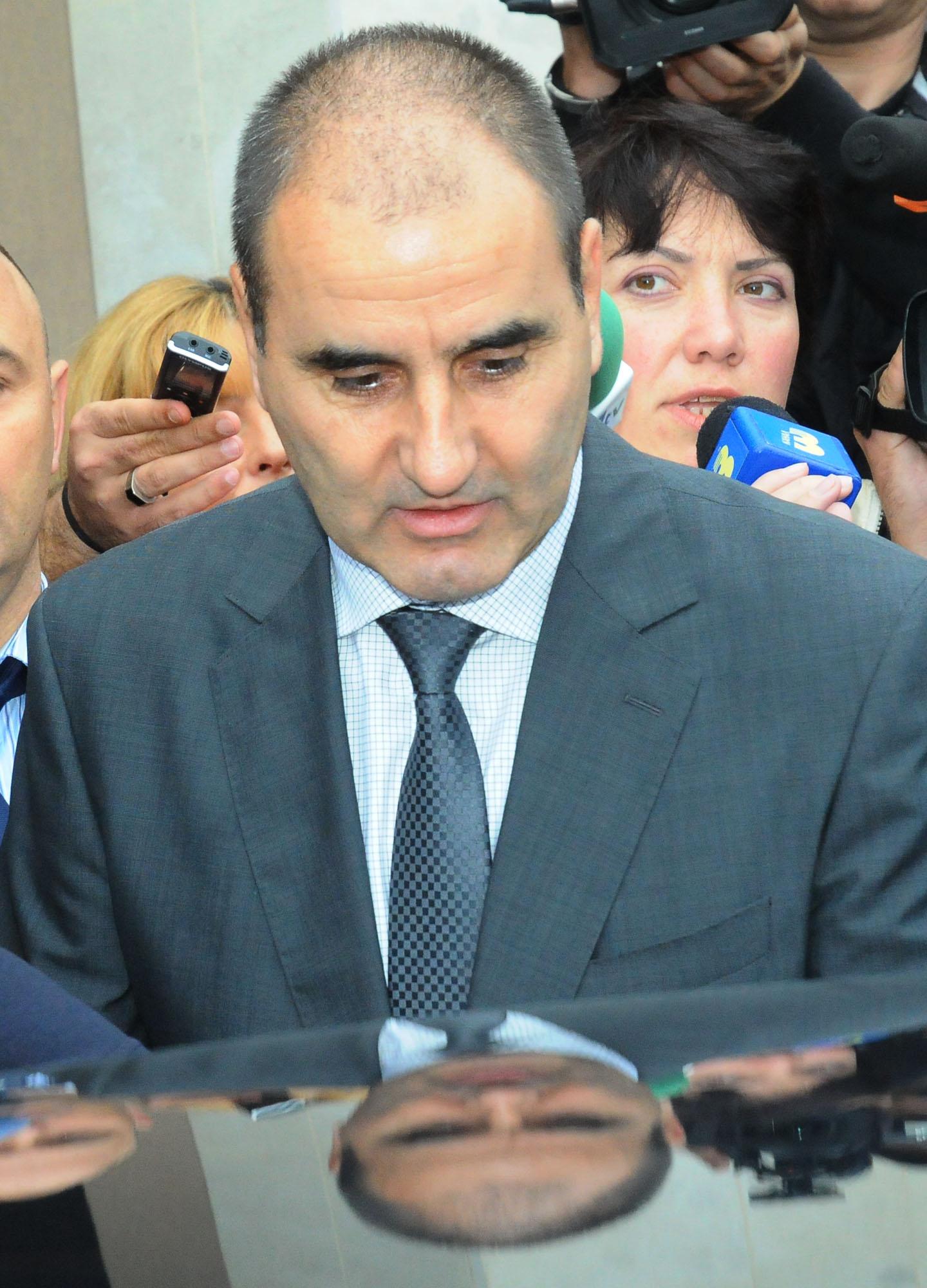 Цветанов подписал за имунитета си, отива във Варна за челен сблъсък с разколниците