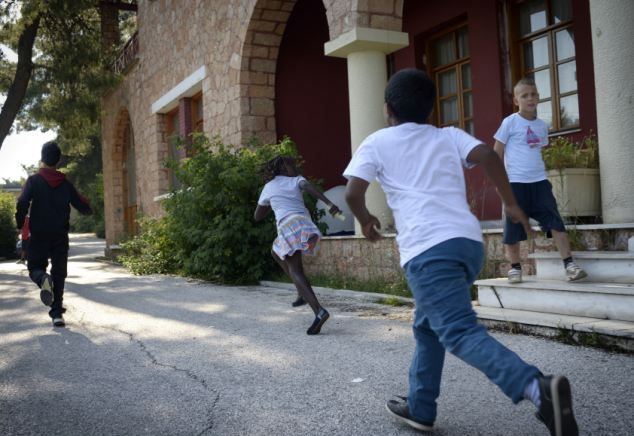 Кризата превърна в сираци децата на средната класа в Гърция