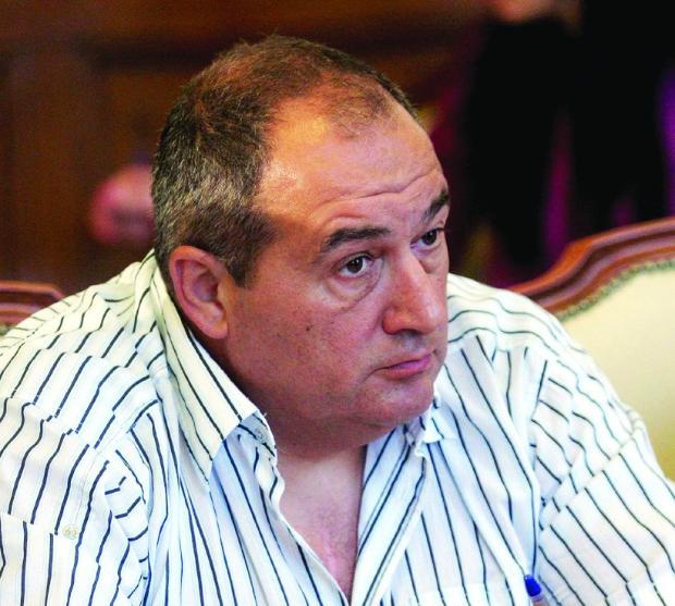 Д-р Румен Караманов: Севлиевски иска да ми събори свинефермата заради хотела си! 