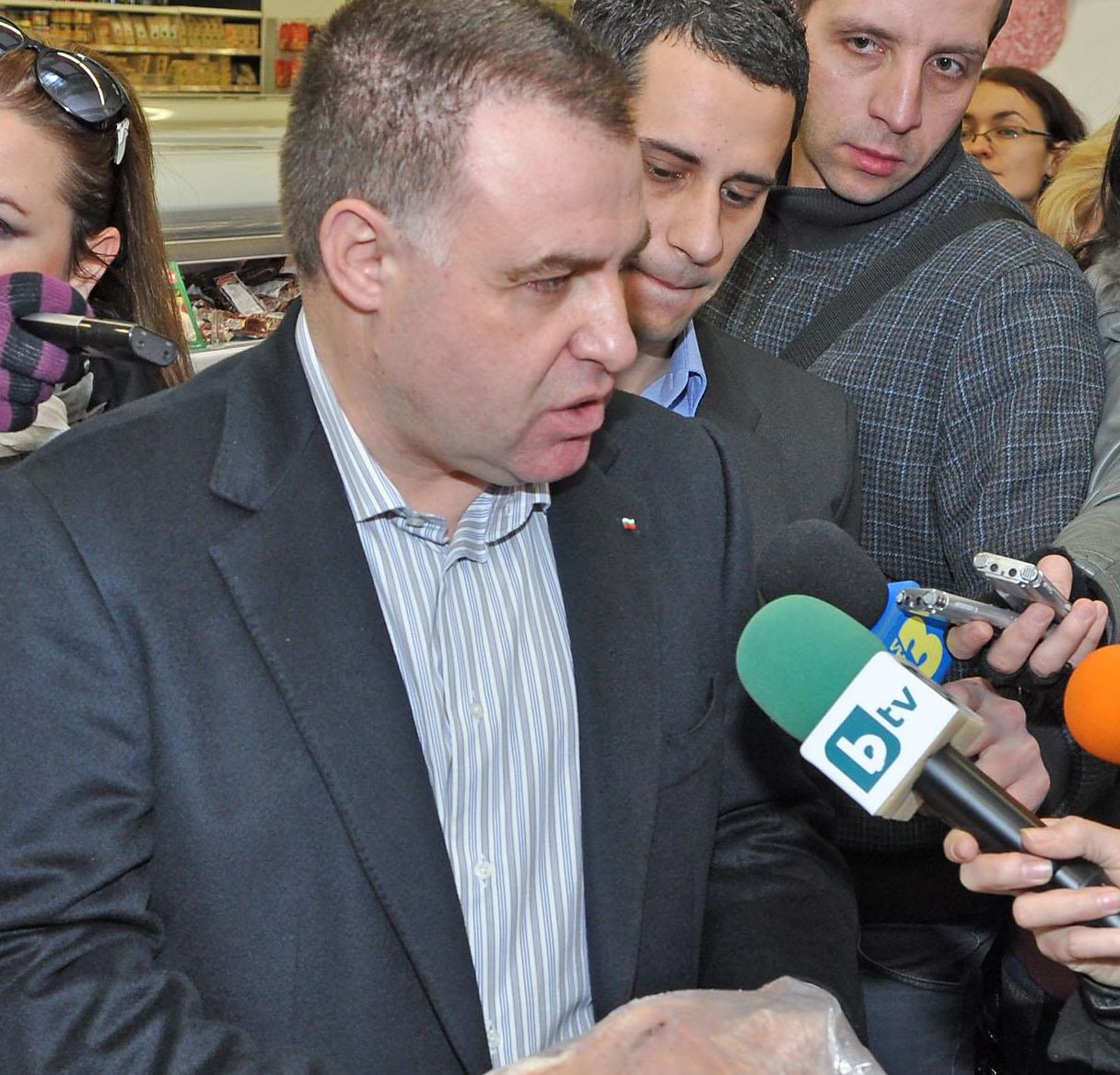 Мирослав Найденов: Цветанов държи ГЕРБ извън парламента, за да отърве съда
