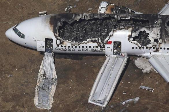 “Боинг 777” се подпалил в Сан Франциско заради голяма дистанция при кацане 