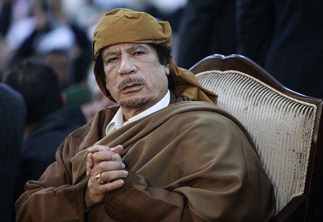 Секс робиня на Кадафи: Държаха ме в подземие, за да задоволявам жестокия диктатор