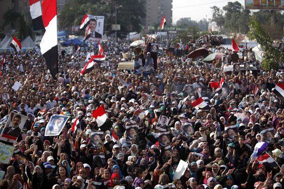 Египетската опозиция не хареса Конституционната декларация на Мансур