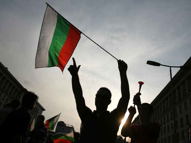 Агенция ЕФЕ: Протестите сеят несигурност в бедна България