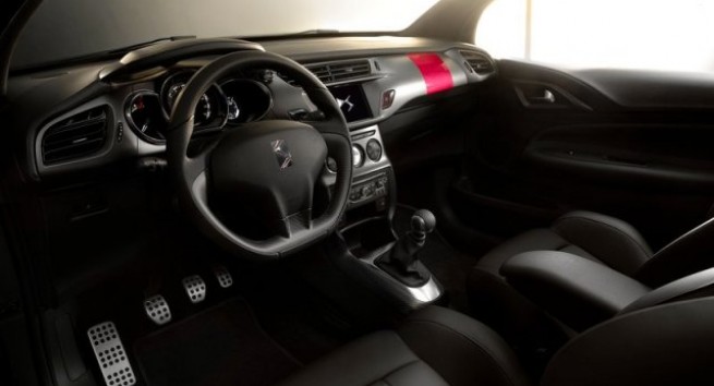 Citroen показва DS3 Cabrio Concept Racing