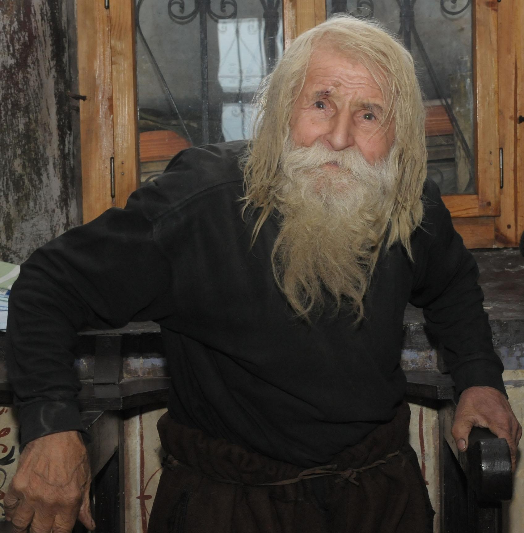 Живият светец дядо Добри става на 99 години