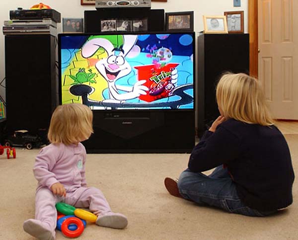Децата затлъстяват от гледане на телевизор