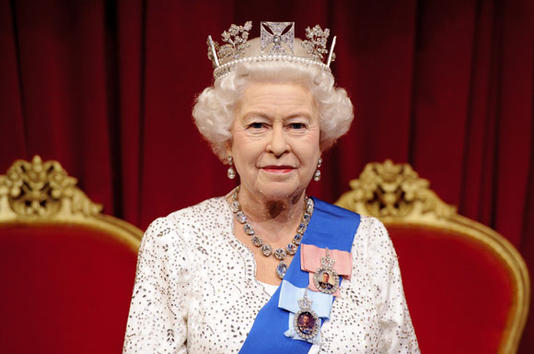 Стана ясен подаръкът на кралица Елизабет II за сватбата на Хари