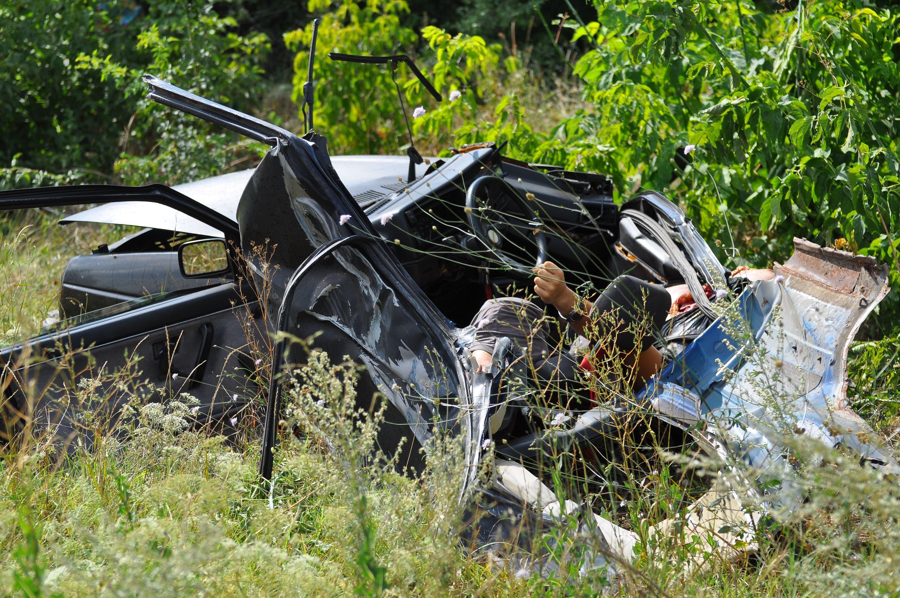 Пореден курбан на пътя - мъж загина при жестока катастрофа в Смолянско 