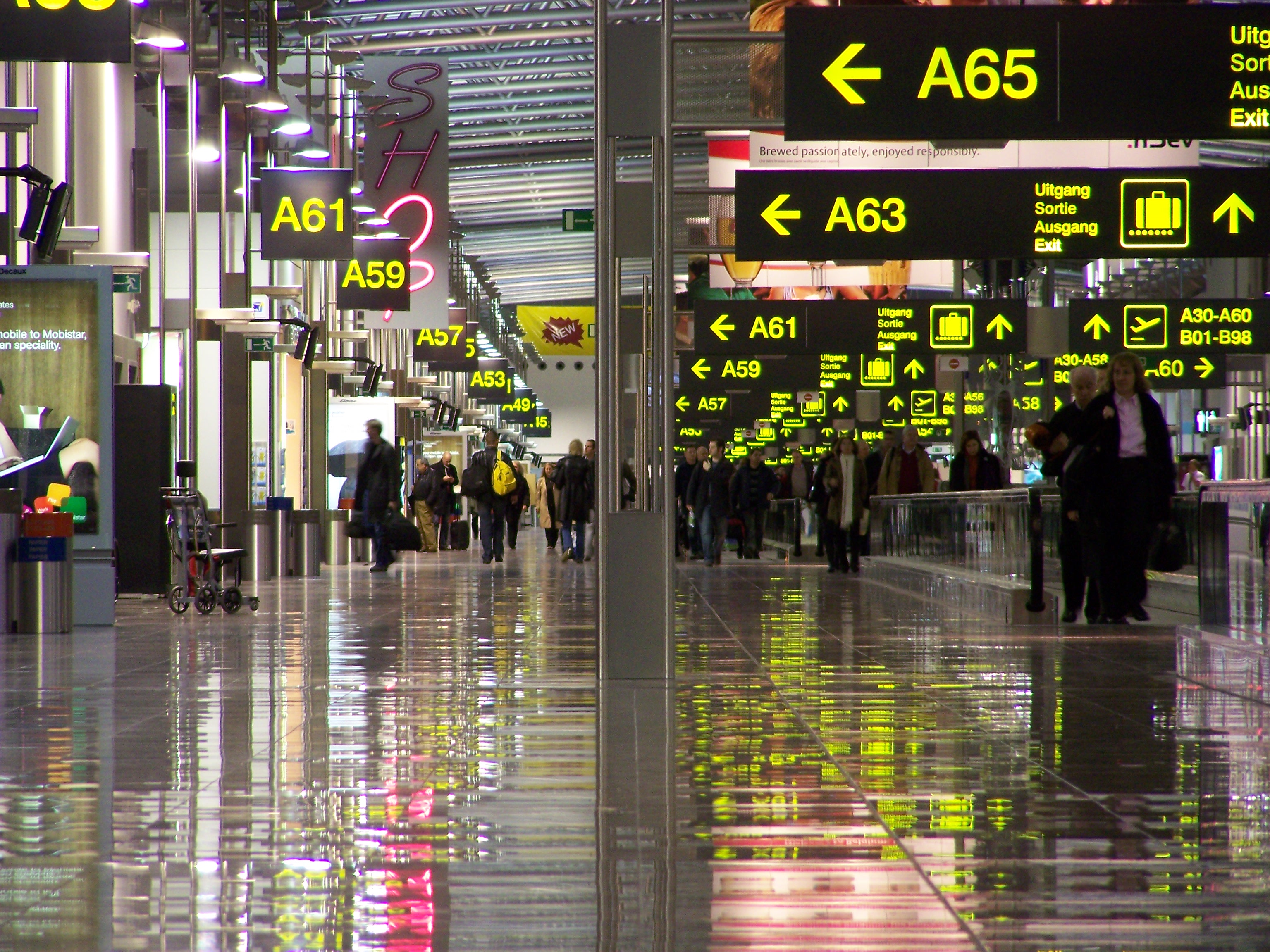 Засилиха мерките за сигурност на летището в Брюксел